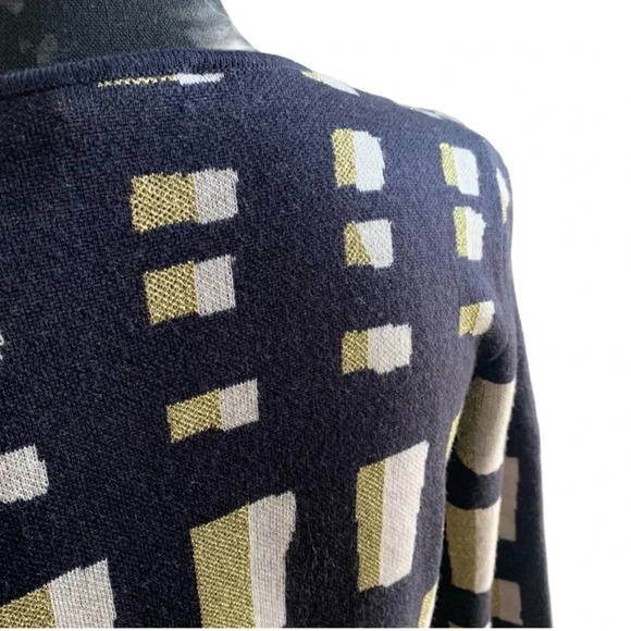 Ann Taylor Sweater Separates. Top Size Medium, Skirt Size Large. - Picture 4 of 9